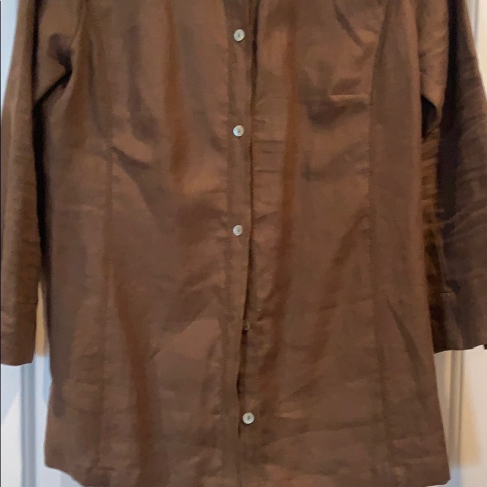 Linen blouse - Picture 2 of 4